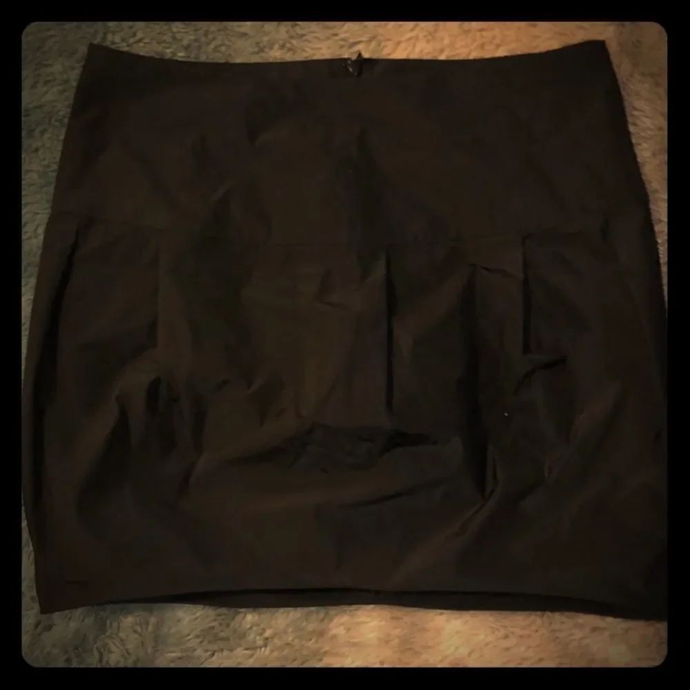 Kenneth Cole - NEW - Black Nylon Mini Skirt